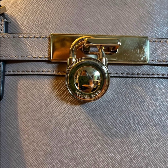 MICHAEL KORS HAMILTON TRAVELER - Picture 6 of 7